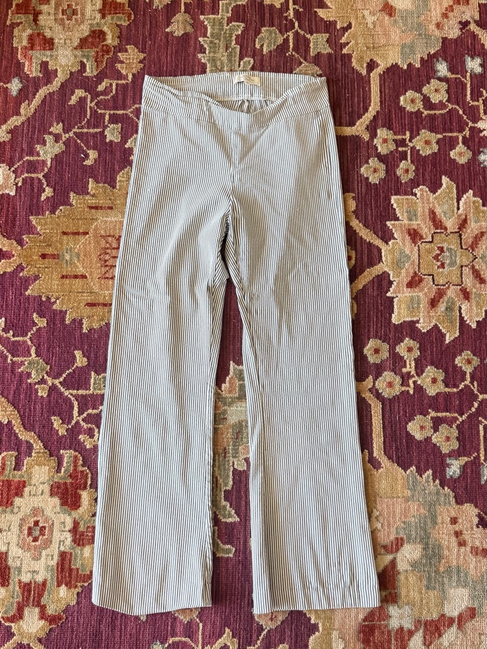 Avenue Montaigne Women’s White & Navy Pinstripe Wide-Leg